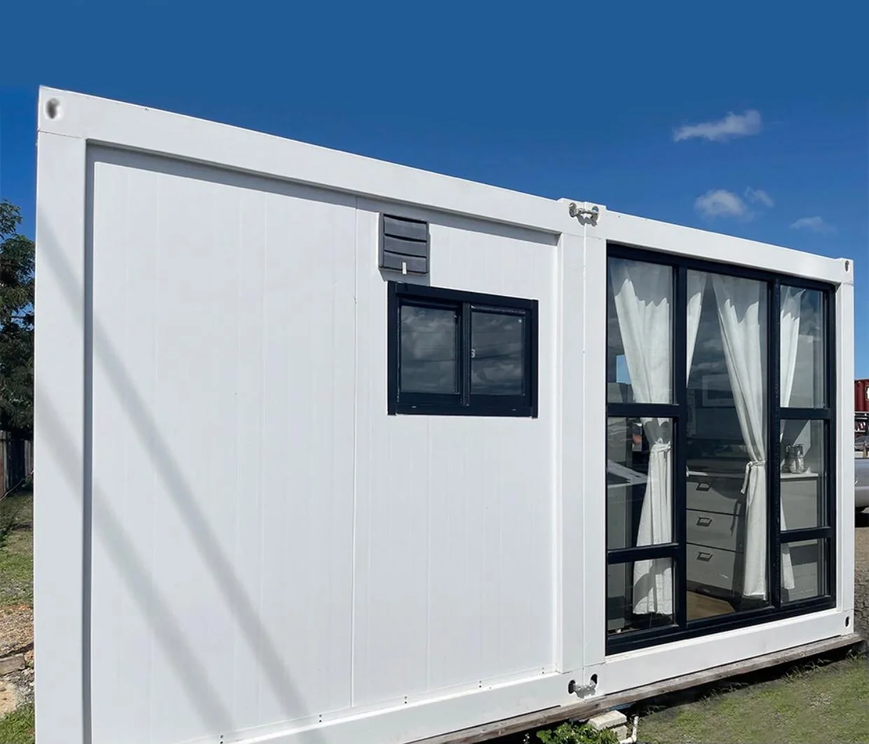 Casa Contentor Pré-fabricada Modular – Conforto e Resistência