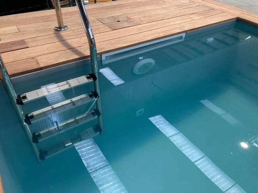 Piscina em Contentor 12m – Solução Ecológica e Pronta - Imagem de 7